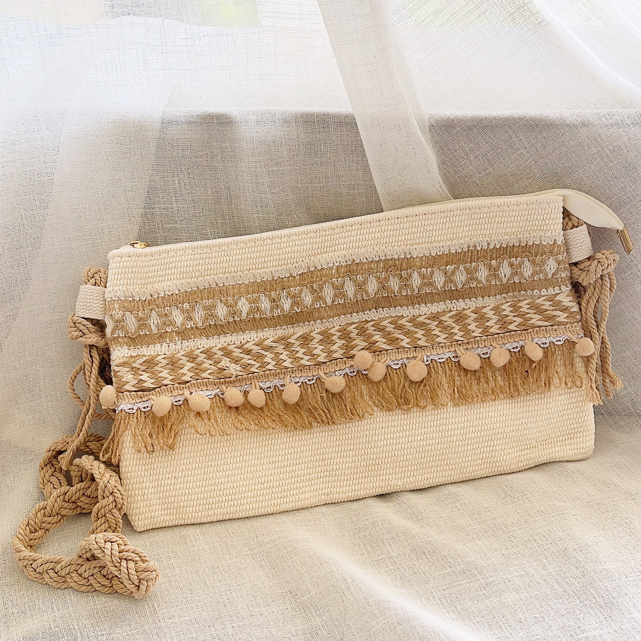 Offwhite BAHARI Sahel Clutch
