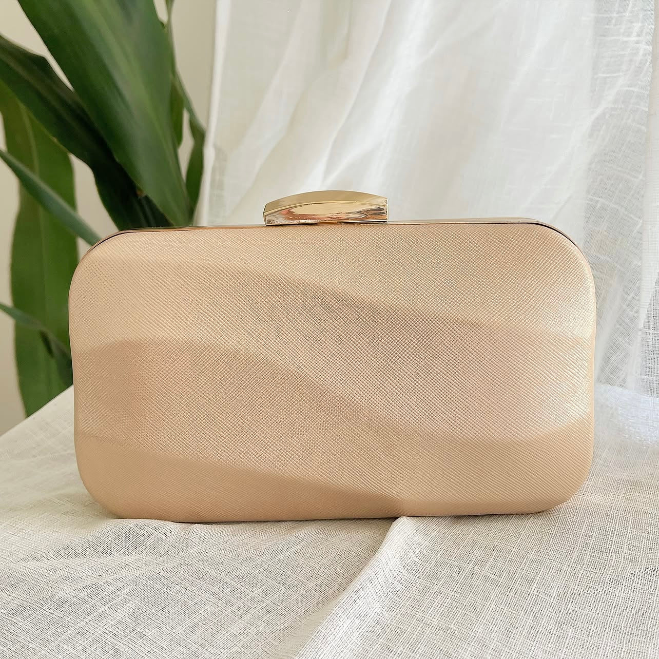 Champagne Wavy Clutch