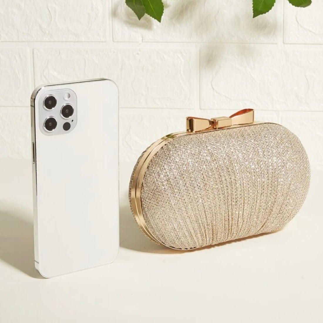 Gold Bow Clutch