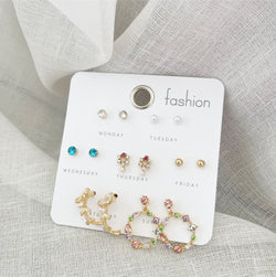 Gold Earrings For The Week