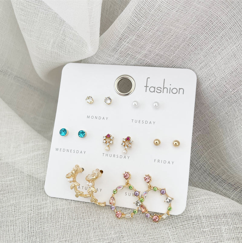 Gold Earrings For The Week