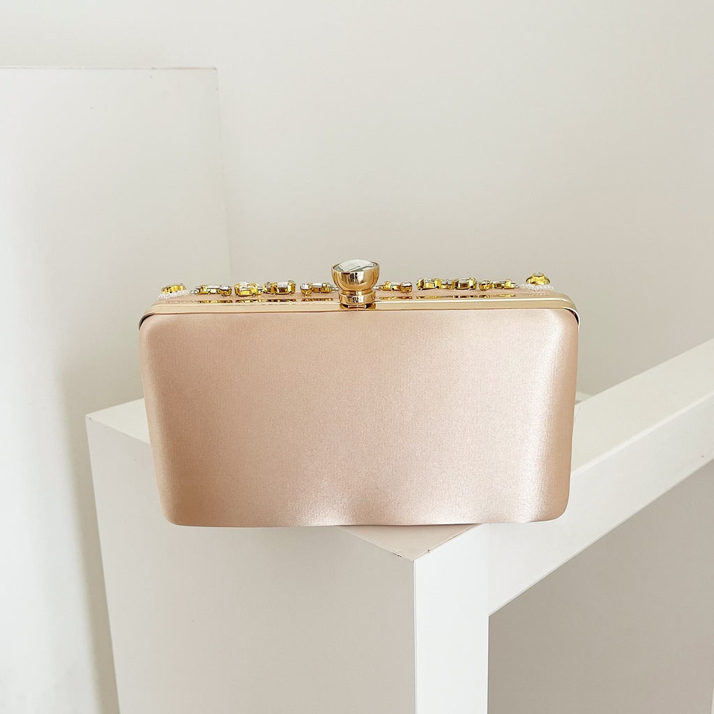 Rose Elyndra Clutch