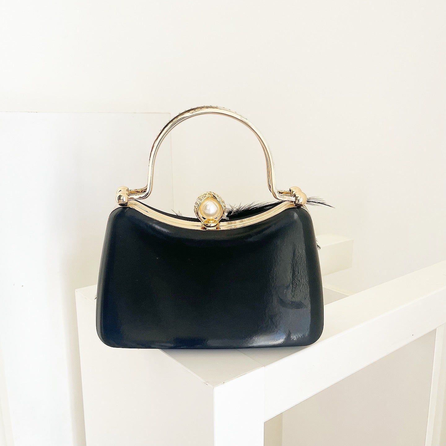 Black Feora Clutch