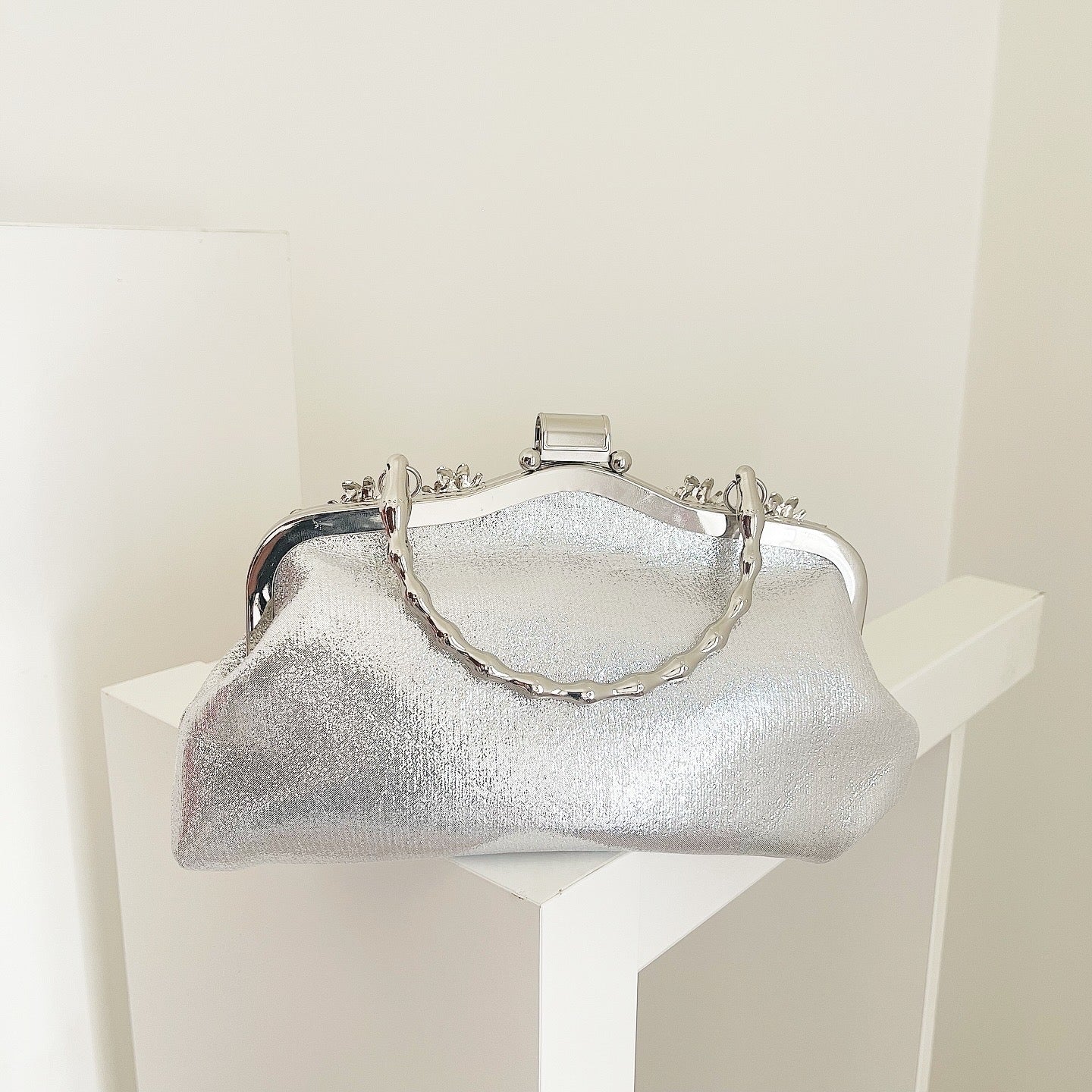 Silver Florencia Clutch