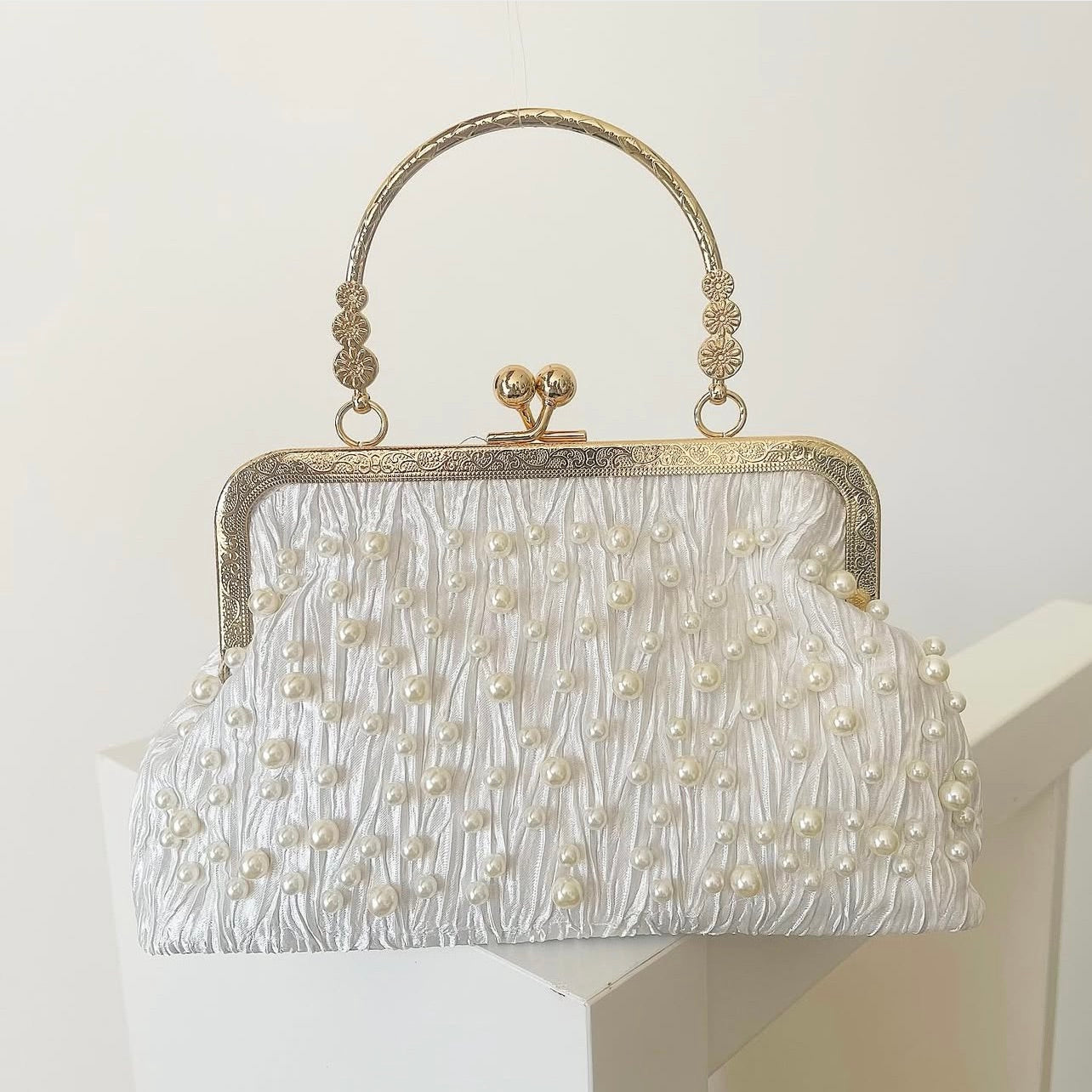 White Cordelia Clutch