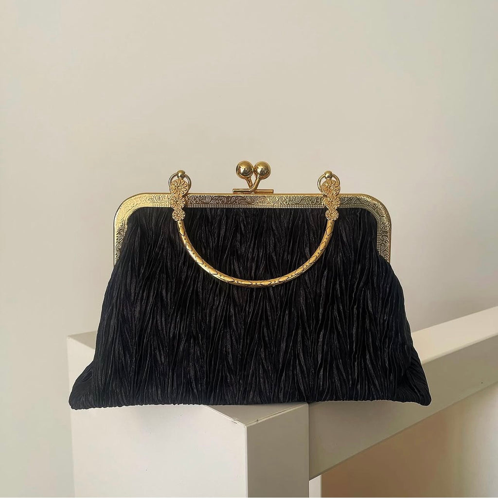 Black Cordelia Clutch
