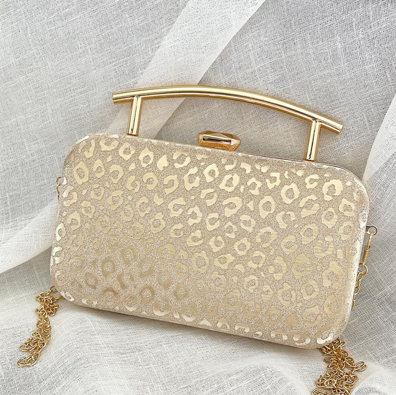 Gold Château Clutch